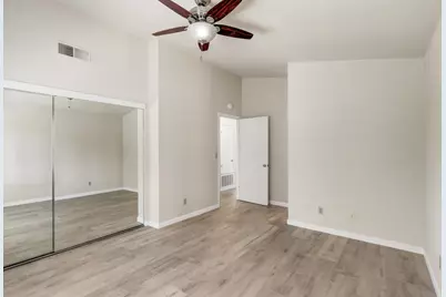 6932 Springmont Drive, Elk Grove, CA 95758 - Photo 27