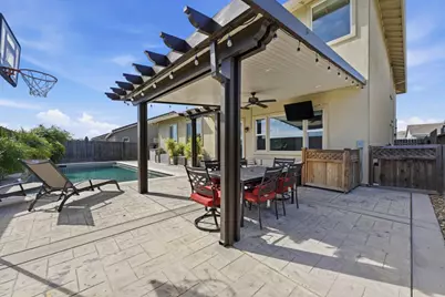 2012 Van Ruiten Drive, Lodi, CA 95242 - Photo 39