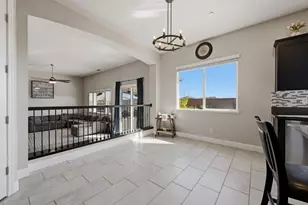 2012 Van Ruiten Dr, Lodi, CA 95242 - Photo 13