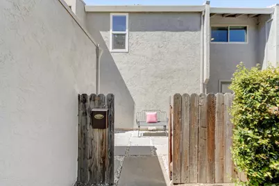 3215 Bermuda Avenue #7, Davis, CA 95616 - Photo 3