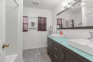 5081 Warwick Ave, Sacramento, CA 95820 - Photo 3