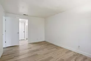 947 Fulton Ave, Sacramento, CA 95825 - Photo 27