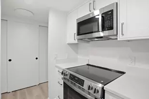 947 Fulton Ave, Sacramento, CA 95825 - Photo 23