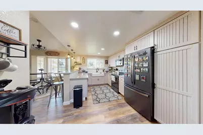 1744 Hyde Park Lane, Manteca, CA 95336 - Photo 9