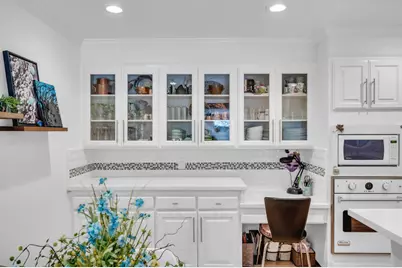 6685 Arboga Way, Sacramento, CA 95831 - Photo 23