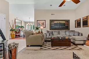 2810 Bogdan Ct, Sacramento, CA 95827 - Photo 13