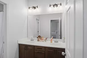 10769 Sea Bright Ln, Stockton, CA 95209 - Photo 39