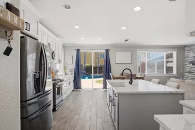 10769 Sea Bright Lane, Stockton, CA 95209 - Photo 11