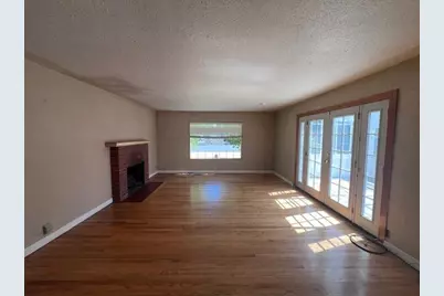 1217 Woodman Way, Modesto, CA 95350 - Photo 45
