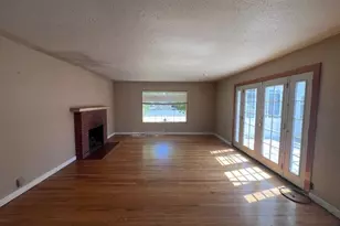 1217 Woodman Way, Modesto, CA 95350 - Photo 45