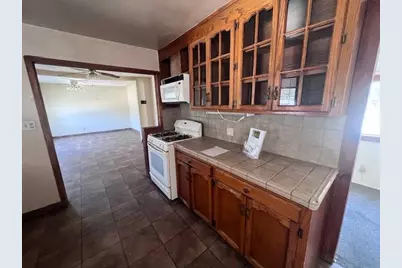 1217 Woodman Way, Modesto, CA 95350 - Photo 33