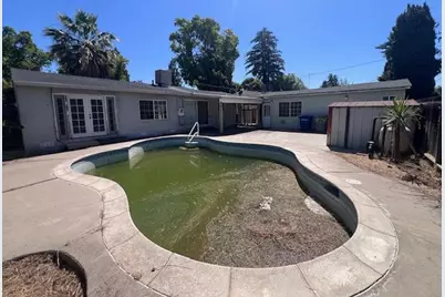 1217 Woodman Way, Modesto, CA 95350 - Photo 63