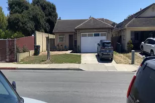 1496 Falcon, Salinas, CA 93905 - Photo 5
