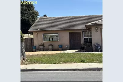 1496 Falcon, Salinas, CA 93905 - Photo 3