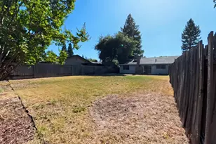 5512 Mike Arthur Ct, Citrus Heights, CA 95610 - Photo 13