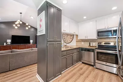 5112 Kovanda Avenue, Carmichael, CA 95608 - Photo 15