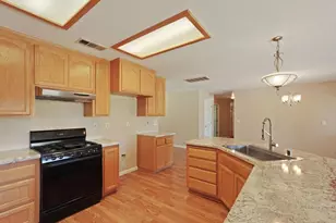 11220 N Golfview Rd, Lodi, CA 95240 - Photo 17