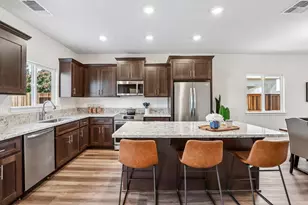 9140 Hensley Wy, Elk Grove, CA 95758 - Photo 7