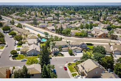 2208 Steinbeck Drive, Modesto, CA 95356 - Photo 3