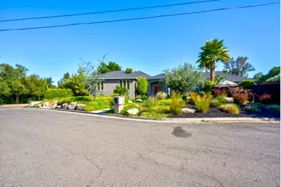 6190 Country Club Place, Atwater, CA 95301 - Photo 3