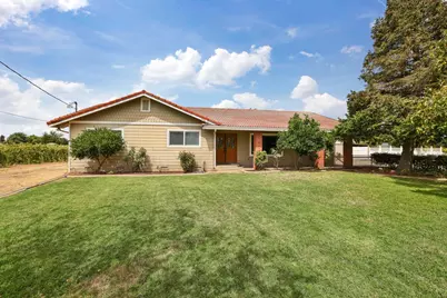 10675 E Peltier Road, Acampo, CA 95220 - Photo 1