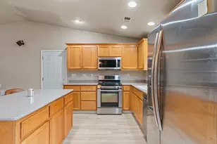 6390 Red Robin Rd, Placerville, CA 95667 - Photo 9