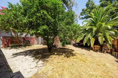 625 W Poplar Street, Stockton, CA 95203 - Photo 29