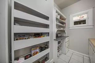 625 W Poplar St, Stockton, CA 95203 - Photo 23