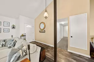7040 Ellsworth Cir, Fair Oaks, CA 95628 - Photo 7