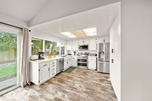 7040 Ellsworth Cir, Fair Oaks, CA 95628 - Photo 15
