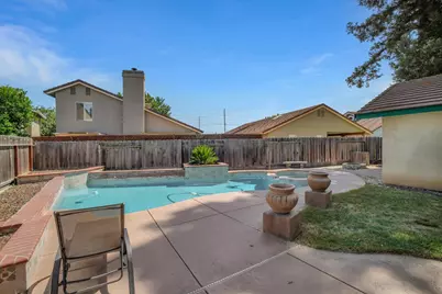 2504 Crosswood Way, Modesto, CA 95355 - Photo 25
