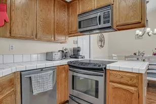 2504 Crosswood Way, Modesto, CA 95355 - Photo 9