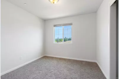 8167 Weeping Willow Lane, Sacramento, CA 95828 - Photo 23