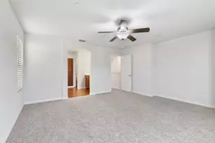 8167 Weeping Willow Ln, Sacramento, CA 95828 - Photo 17