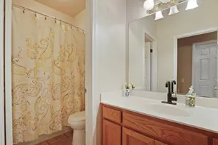 117 Sterling Oak Dr, Galt, CA 95632 - Photo 25
