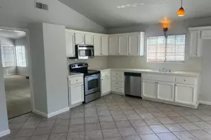 8758 Lemas Rd, Sacramento, CA 95828 - Photo 5