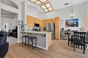 906 Rathbone Cir, Folsom, CA 95630 - Photo 13