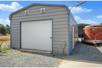 3106 E Calimyrna Road, Acampo, CA 95220 - Photo 43