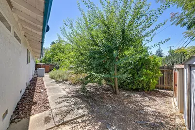 8163 Woodleaf Drive, Fair Oaks, CA 95628 - Photo 37