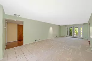 8163 Woodleaf Dr, Fair Oaks, CA 95628 - Photo 5