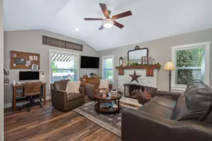574 Peach Ln, Newcastle, CA 95658 - Photo 27