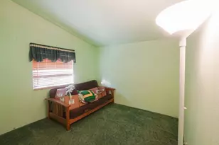 18097 Fairfax, Dos Palos, CA 93620 - Photo 11