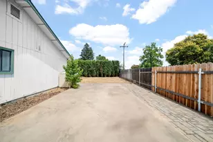 300 Withington Ave, Rio Linda, CA 95673 - Photo 3