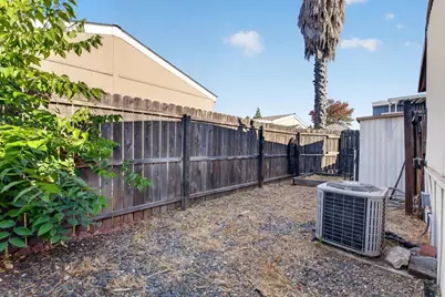 Prescott Road #243, Modesto, CA 95350 - Photo 25