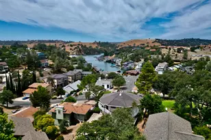 286 Tennis Ct, Copperopolis, CA 95228 - Photo 5