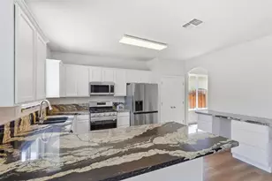 2700 Screech Owl Way, Sacramento, CA 95834 - Photo 17