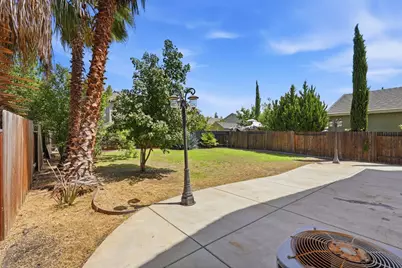 2700 Screech Owl Way, Sacramento, CA 95834 - Photo 45