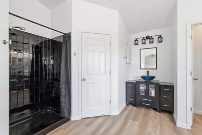 2700 Screech Owl Way, Sacramento, CA 95834 - Photo 37