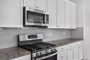 1025 Sierra Morena Wy, Roseville, CA 95747 - Photo 19