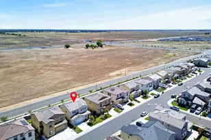 1025 Sierra Morena Wy, Roseville, CA 95747 - Photo 51